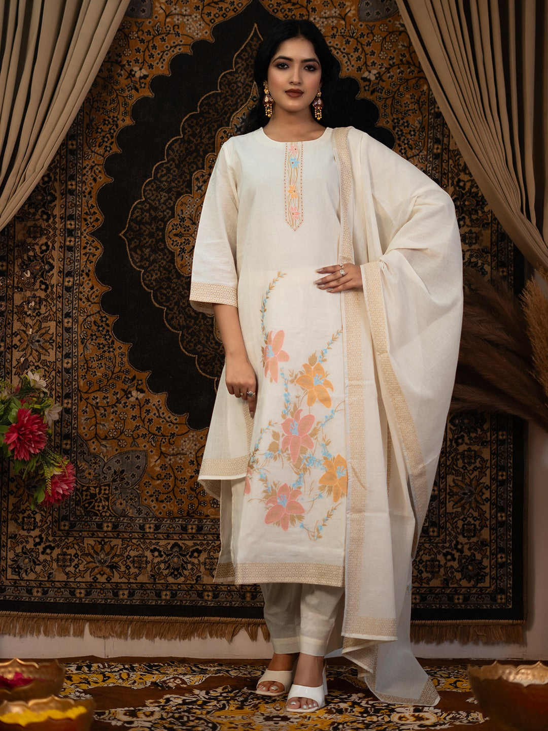 Off-white Cotton Jacquard Readymade Kurta Set